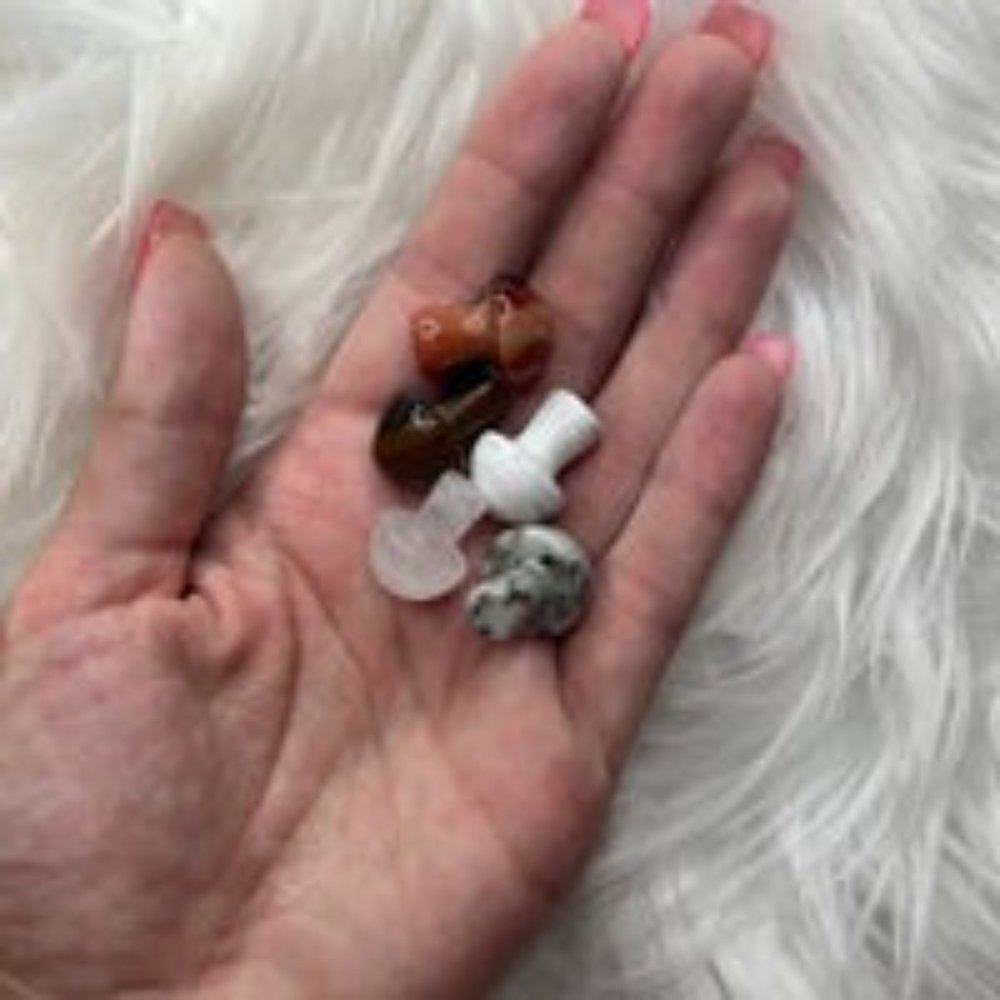 Crystal Magic Mushroom Set - Picture 11 of 13